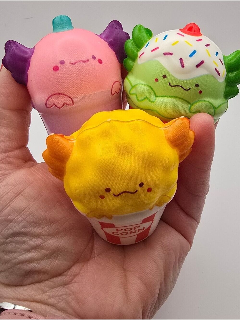 Cheerful Axolotl Squishy Kids Set Slow-Rise Stress Toy
